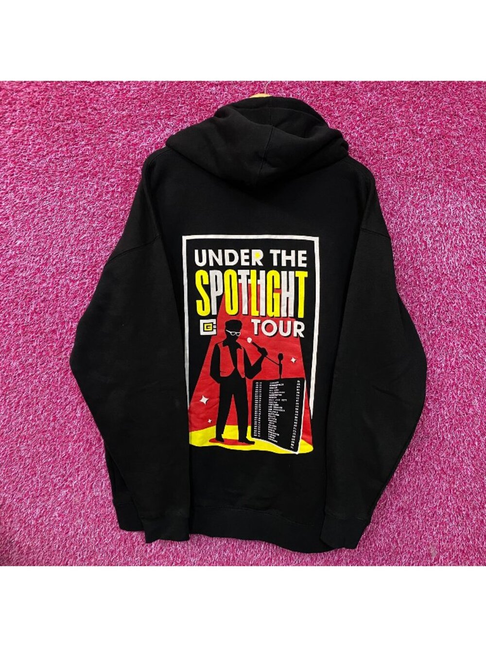 CG5 Under the Spotlight Tour Hoodie size XL